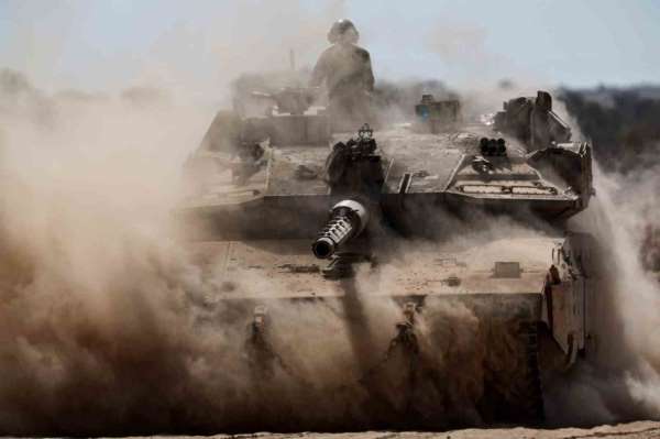 İsrail Gazze Şehri'ne yönelik saldırılarına başladı