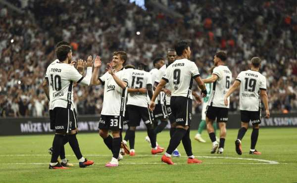 Beşiktaş, Litvanya deplasmanında avantajlı gidiyor