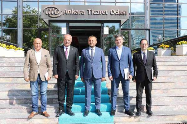 Ukrayna Büyükelçisi Bodnar, ATO Başkanı Baran'ı ziyaret etti