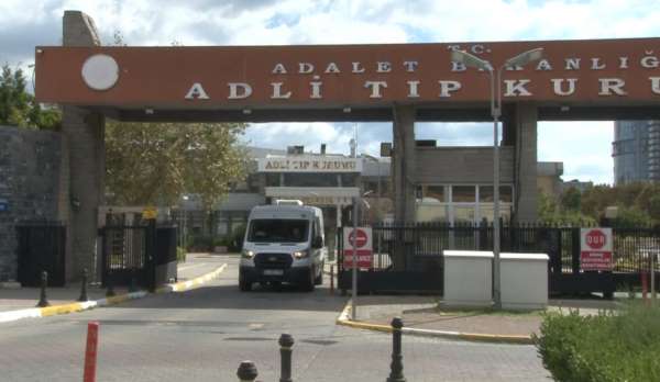 Beyoğlu'nda uğradığı silahlı saldırı sonucu hayatını kaybeden taksicinin cenazesi Adli Tıp Kurumu'ndan teslim