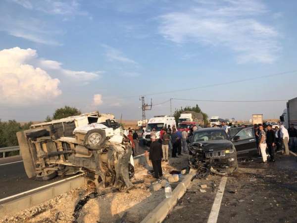 Mardin'de trafik kazası: 1 ölü, başsavcı ile birlikte 9 yaralı 