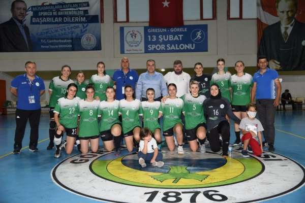 Görele Belediyespor, Kadınlar Hentbol Süper Ligi'nde ilk galibiyetini aldı 