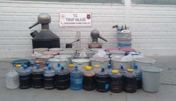 Tokat'ta 2 bin 580 litre sahte alkol ele geçirildi 