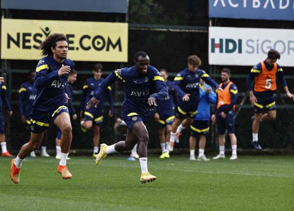 Fenerbahçe'de Başakşehir maçı hazırlıkları devam etti - İstanbul haber