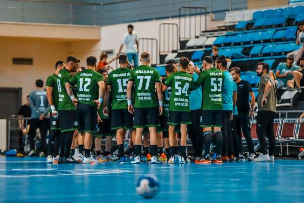 Sakarya Büyükşehir hentbol takımı Avrupa'da tur için mücadele edecek