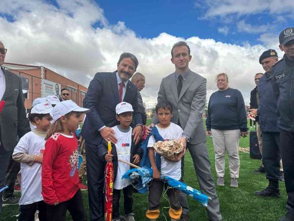 Seyitgazi'de mevsimlik işçilerin çocukları sporla buluştu