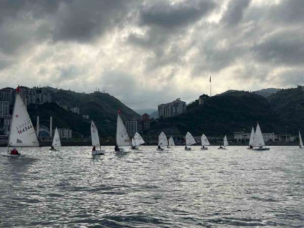 29 Ekim Cumhuriyet Bayramı Yelken Yarışları yapıldı