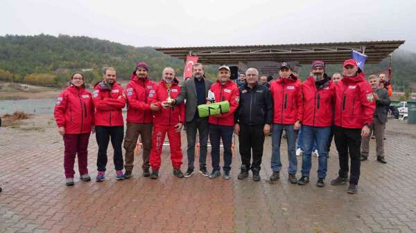 Arama kurtarma ekipleri Ericek Adrenalin Park'ta yarıştı