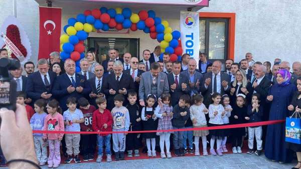 Rıfat Hisarcıklıoğlu Gemlik'te TOBB Anaokulu açılışına katıldı