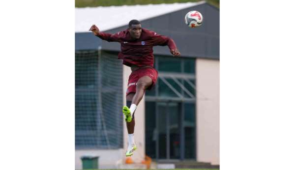 Trabzonspor kafasını kullanıyor