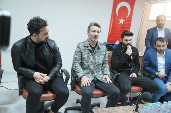 Yeni Malatyaspor'da Ali Ravcı ve Eren Tozlu öğrencilerle bir araya geldi 