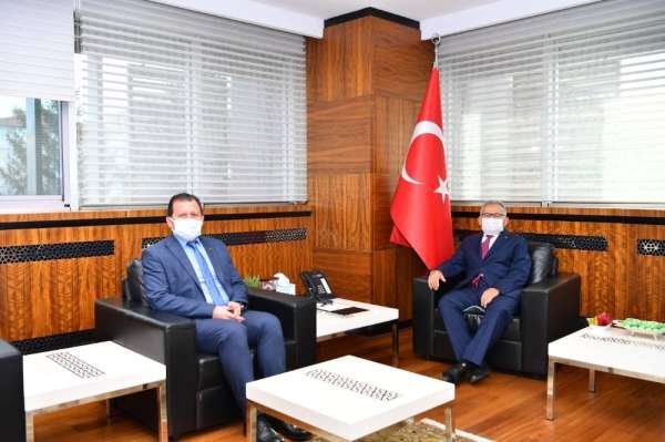 Ali İhsan Kabakcı, Büyükkılıç'u ziyaret etti