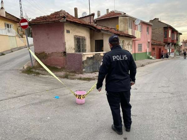 Kardeşi tarafından defalarca bıçaklanan abla yaşam mücadelesi veriyor
