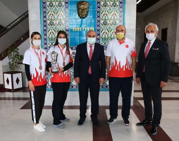 Keçiören'in Yıldızları'nda dart sporu masaya yatırıldı
