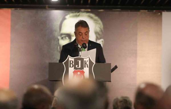 Beşiktaş Eski Başkanı Fikret Orman, Divan Kurulu Toplantısı'na geldi