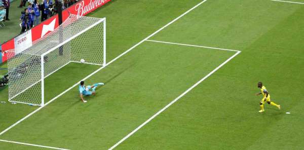 Dünya Kupası'nın açılış golü Valencia'dan - İstanbul haber