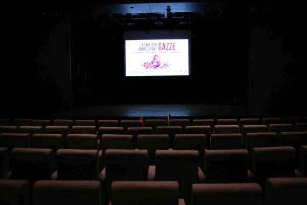 Eyüpsultan'da sinema koltukları Gazze'de şehit olan çocuklara ayrıldı