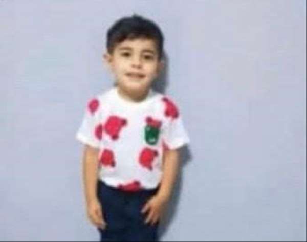 Diyarbakır'daki kazada hayatını kaybeden sürücü, annesi ve iki çocuğu defnedildi