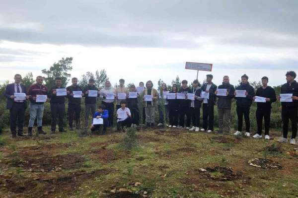 Edremit'te C-130 kazası şehitleri için fidanlar dikildi