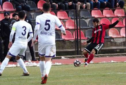 TFF 2. Lig: UTAŞ Uşakspor: 2 - Hacettepespor: 2 