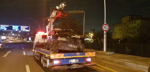 Başkent'te zincirleme trafik kazası: 2 yaralı 