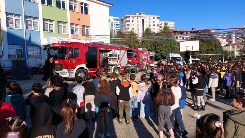 Samsun'da okulda yangın paniği