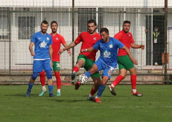 Misli.com 3.Lig: Belediye Derincespor: 0 - Diyarbekirspor: 0