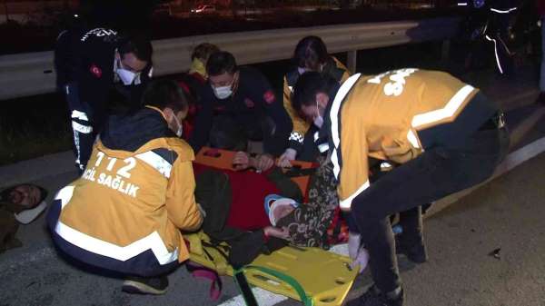 Sancaktepe'de feci kaza: 2 otomobil kafa kafaya çarpıştı, 4 yaralı