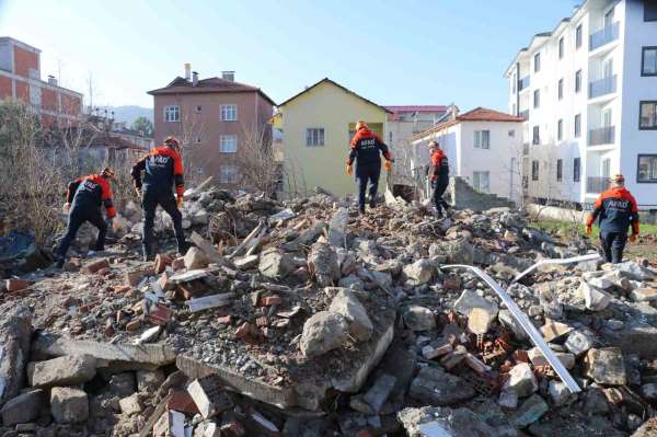 Amasya'daki deprem tatbikatı gerçeği aratmadı