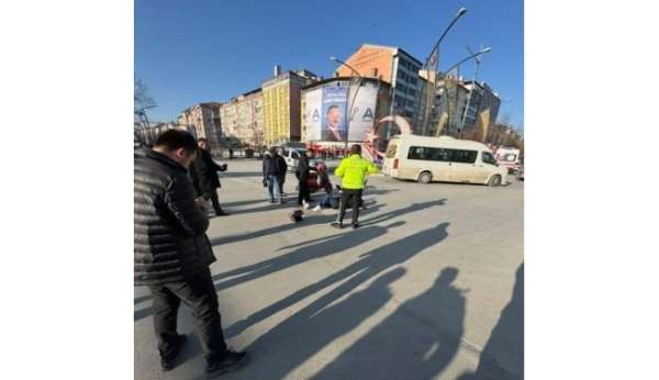 Başkan Kahveci kazada yaralanan kadına destek oldu