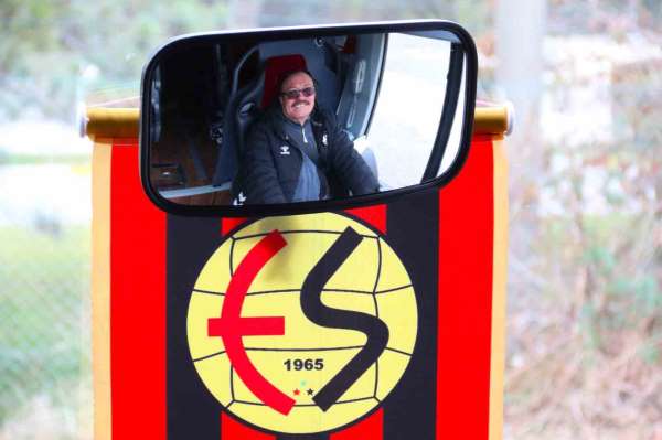 Eskişehirspor'un yıllardır değişmeyen 'kaptanı', takımını hiç yarı yolda bırakmadı