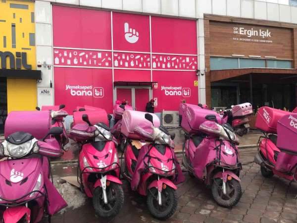 Ankara'da Yemek Sepeti motokuryeleri kontak kapattı