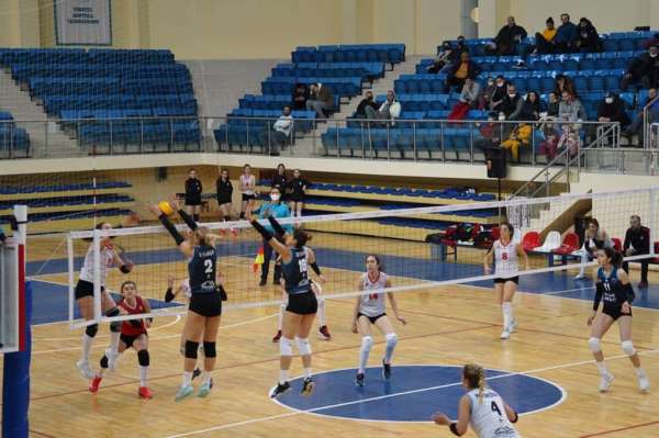 Bilecik Belediye Spor Kadın Voleybol Takımı mağlup oldu