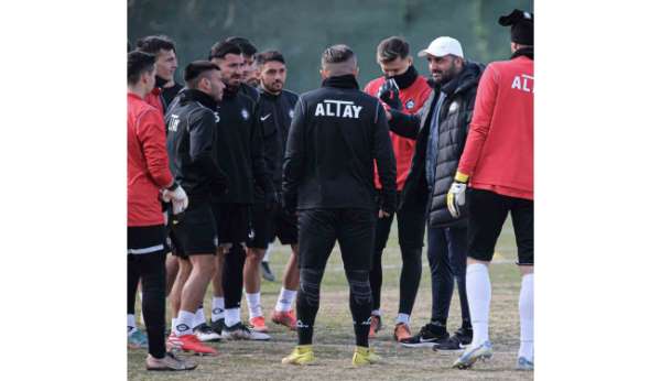 Altay'ın kritik Adanaspor sınavı