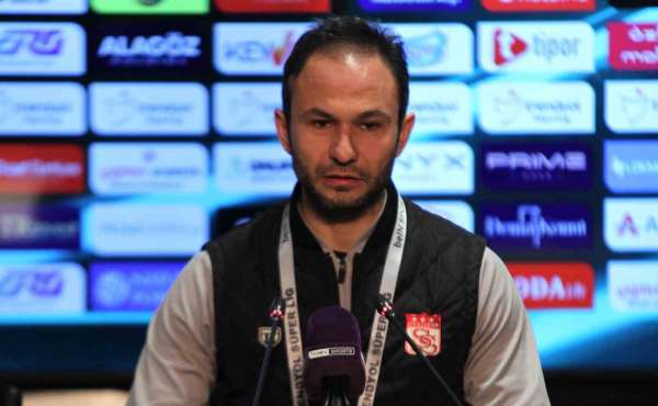Ömer Faruk Mahir: 'Futbol oynamanın çok zor olduğu bir saha'