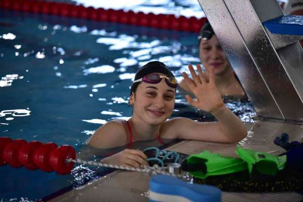 Yüksek İrtifa Kamp Merkezi Olimpik Yüzme Havuzu, Galatasaray Spor Kulübü Yüzme Takımı'nı ağırladı