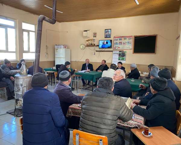 Uşak'ta çiftçilerle sahada buluşma