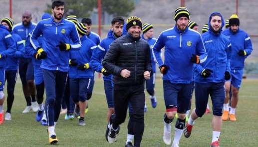 E. Yeni Malatyaspor, cuma günü Antalya'da toplanacak 