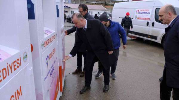 Sinop Belediyesi'nden 50 geri dönüşüm kutusu