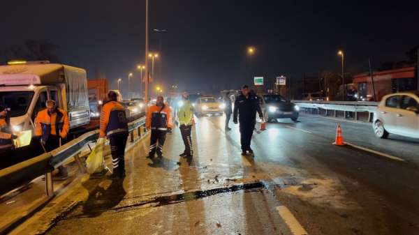 Küçükçekmece'de zincirleme trafik kazası: 1 yaralı