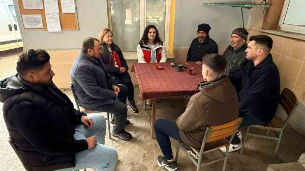 Sarıgöl'de istiridye mantarı üretiminde örnek buluşma