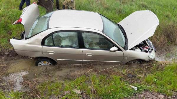 Gönen'de trafik kazası: 3 kişi yaralandı