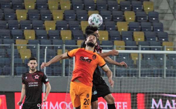 Emre Akbaba gollerine Ankara'da da devam etti