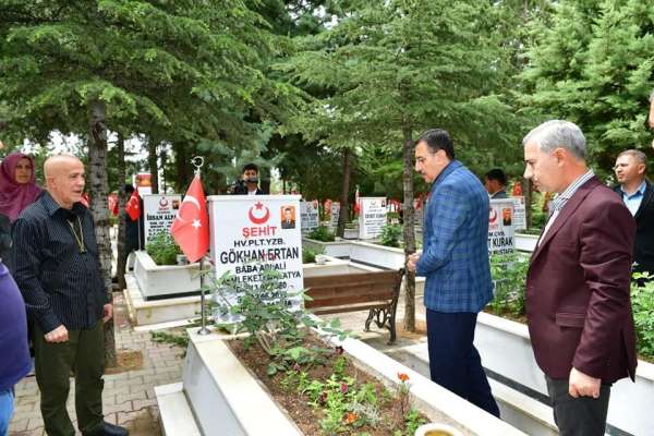 Milletvekili Tüfenkci ile Başkan Çınar'dan şehitlik ziyareti - Malatya haber