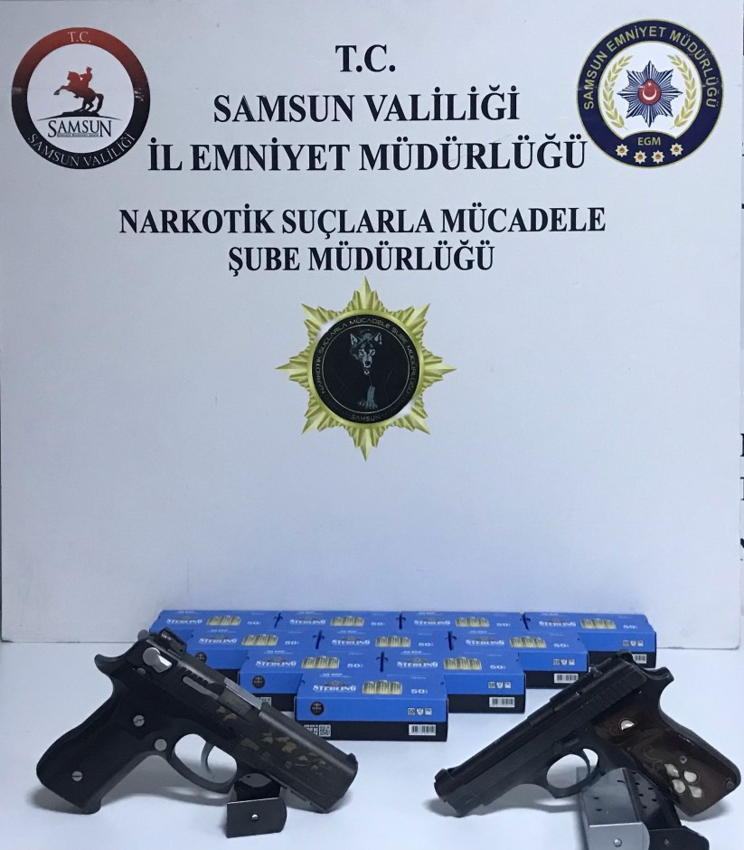 Samsun'da Ruhsatsız Silah ve Fişek Ele Geçirildi