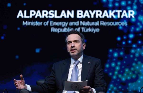 Bakan Bayraktar: ''Türkiye küresel bir aktör olma yolunda ilerliyor''