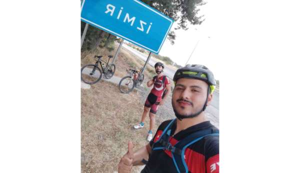 Dünya Bisiklet Günü için 1 günde 416 kilometre pedal çevirerek Eskişehir'den İzmir'e ulaştılar - Eskişehir haber