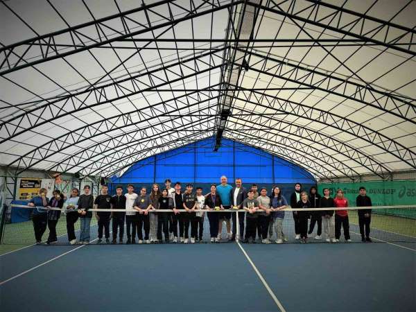 Bafralı öğrenciler Avrupa'yla spor köprüsü kurdu