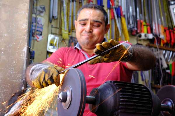 Kurban Bayramı öncesi bıçakçılarda yoğunluk arttı