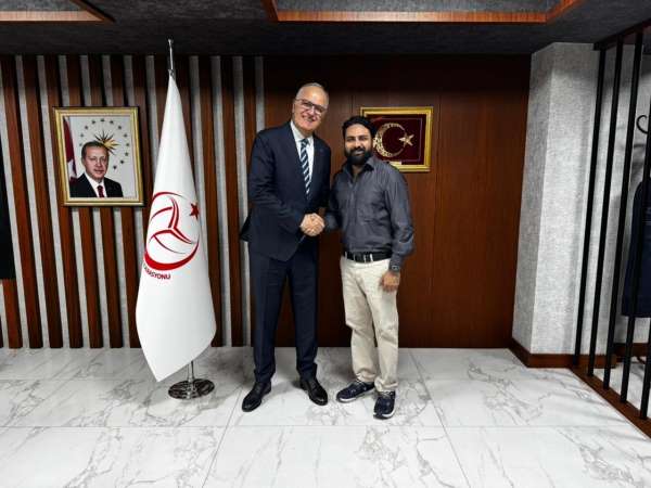 FIVB İletişim Komisyonu Üyesi Dr. Varuna Suthra, Türkiye Voleybol Federasyonu'nu ziyaret etti